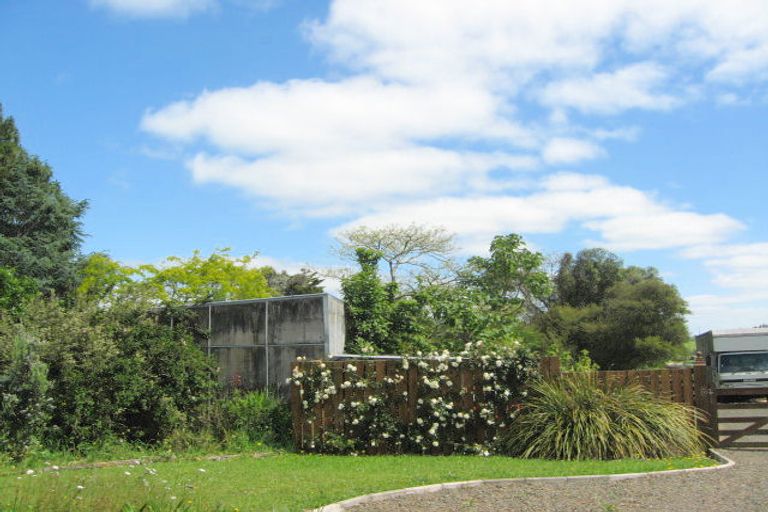 Photo of property in 530 Pinnacle Hill Road, Bombay, 2675