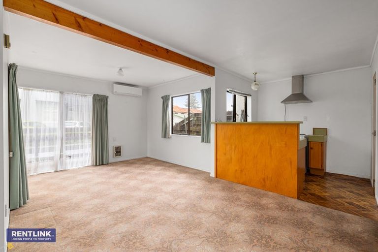 Photo of property in 1/210 Devonport Road, Tauranga, 3110