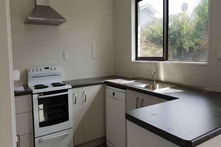 Photo of property in 2/1355 Hinemoa Street, Rotorua, 3010