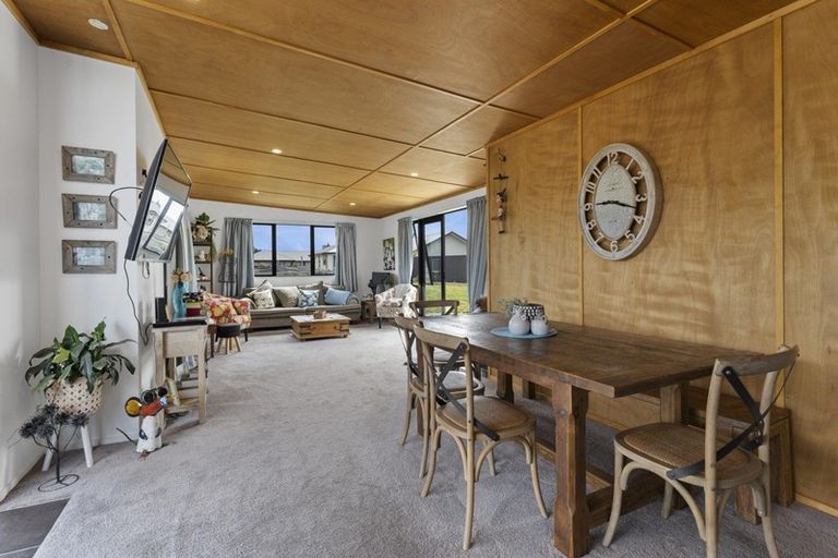 Photo of property in 15 Phoenix Place, Cromwell, 9310