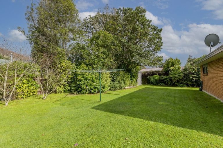 Photo of property in 13 Brandon Street, Otaki, 5512