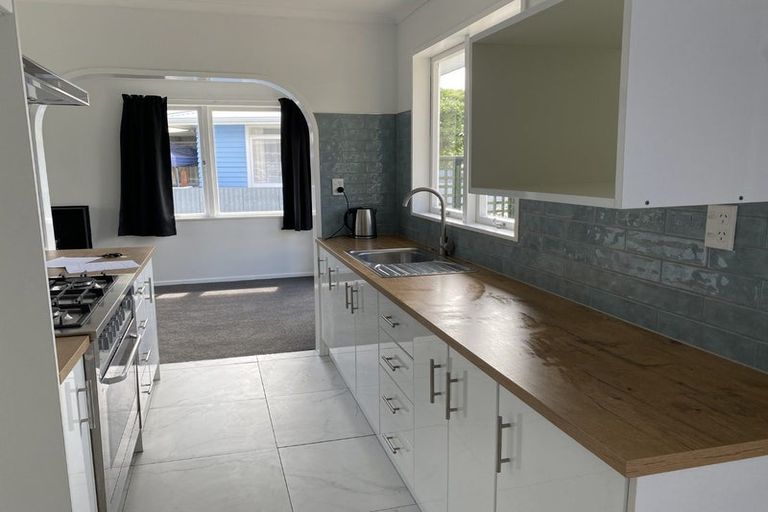 Photo of property in 16 Oldham Avenue, Onekawa, Napier, 4110