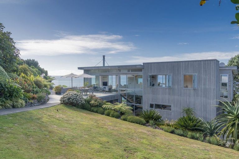 Photo of property in 217 Paku Drive, Tairua, 3508