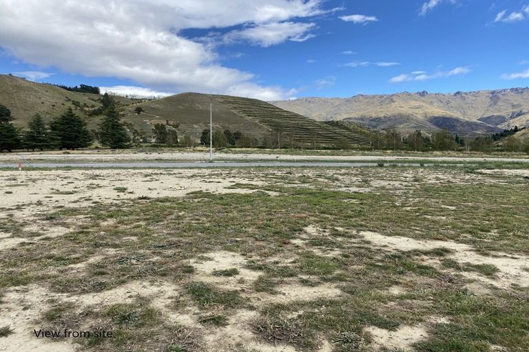 Photo of property in 18 Stratford Drive, Mount Pisa, Cromwell, 9383