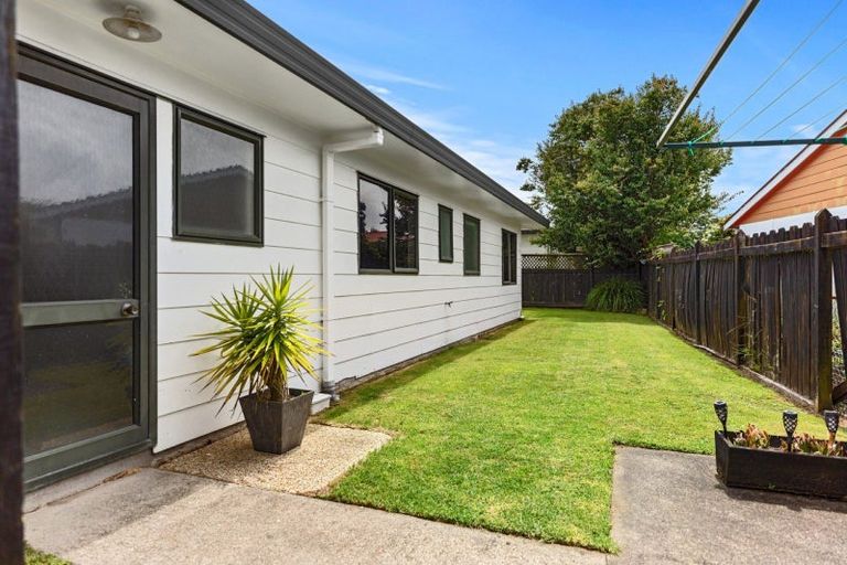 Photo of property in 225 Gravatt Road, Papamoa Beach, Papamoa, 3118