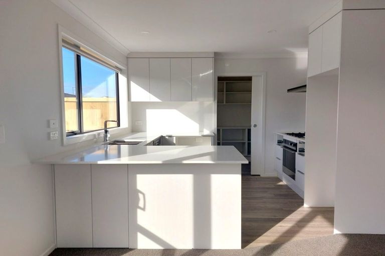 Photo of property in 2/2 Jennian Avenue, Rototuna North, Hamilton, 3281