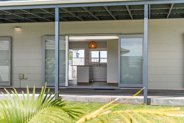 Photo of property in 5 Northcoast Place, Mangawhai Heads, Mangawhai, 0505