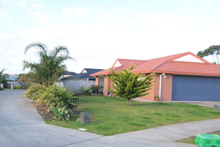 Photo of property in 11 Parkstone Place, Favona, Auckland, 2024
