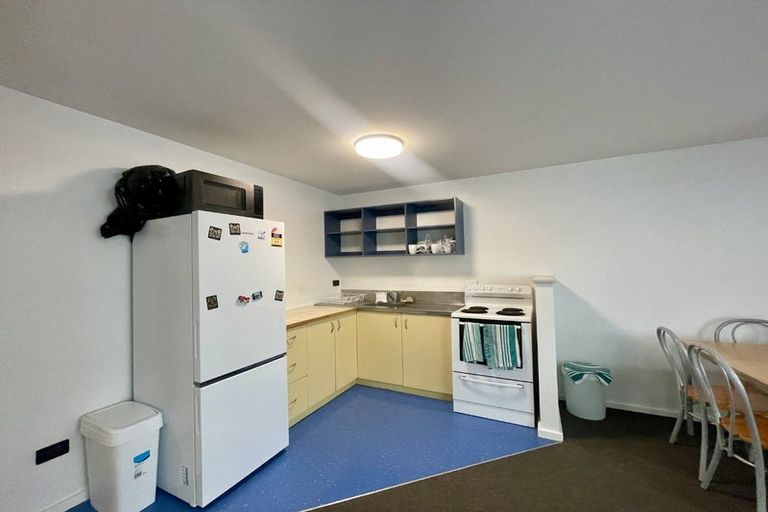 Photo of property in Basin Reserve Complex, 42/4 Sussex Street, Mount Cook, Wellington, 6021