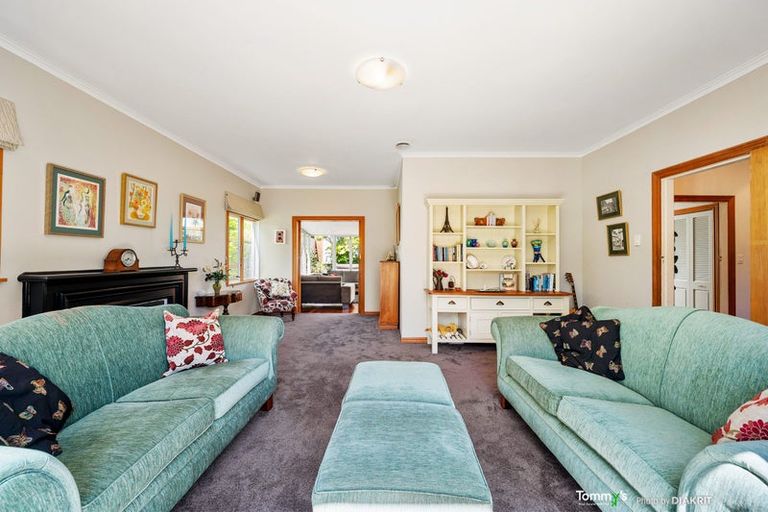 Photo of property in 9 Izard Road, Khandallah, Wellington, 6035