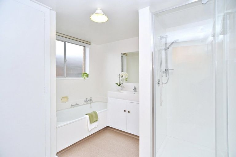 Photo of property in 5/260 Harewood Road, Bishopdale, Christchurch, 8053