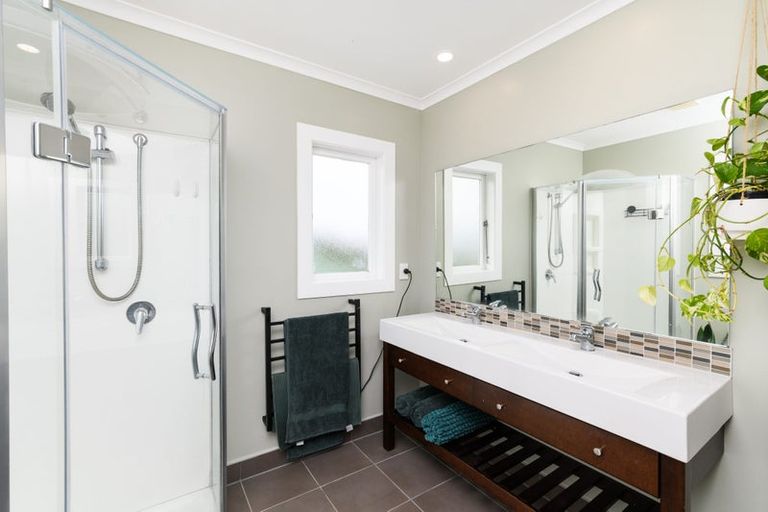 Photo of property in 23 Frederick Street, Terrace End, Palmerston North, 4410