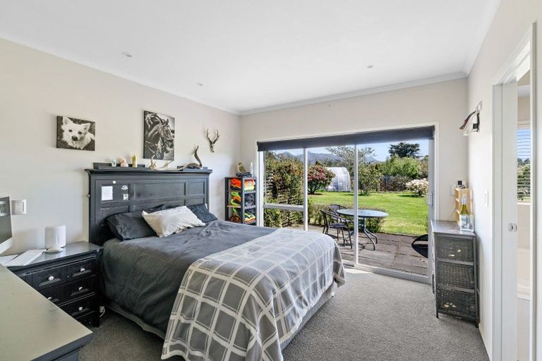 Photo of property in 1820 Egmont Road, Kaimiro, Inglewood, 4386