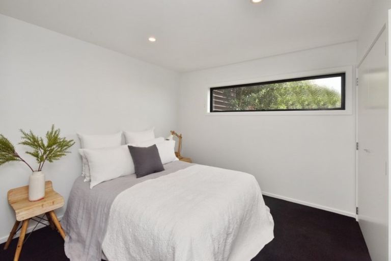 Photo of property in 6 Craigieburn Lane, Mount Pleasant, Christchurch, 8081