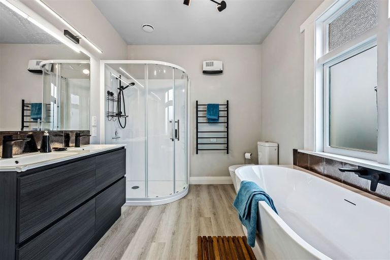 Photo of property in 8 Kenilworth Street, Addington, Christchurch, 8024