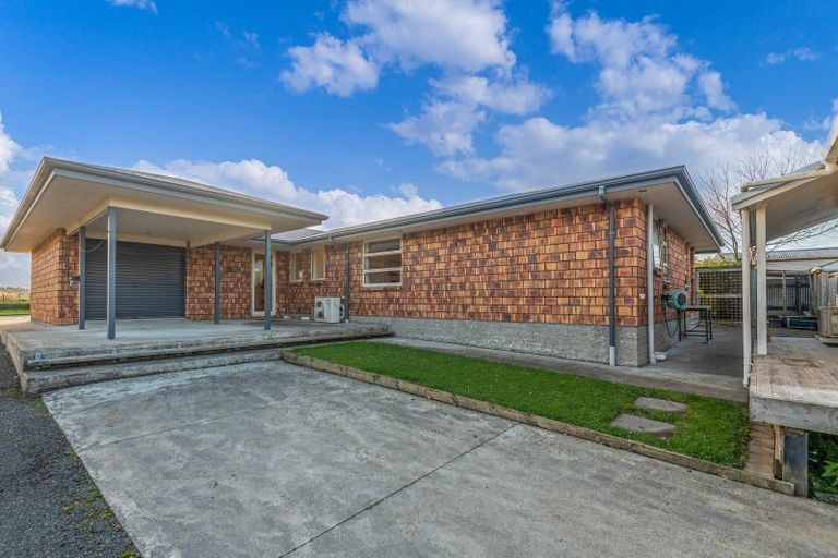 Photo of property in 39 Pukepapa Road, Marton, 4710