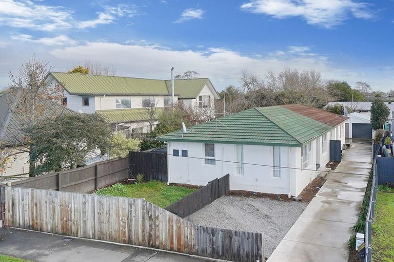 Photo of property in 2/53 Bassett Street, Burwood, Christchurch, 8083