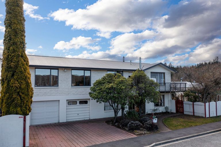 Photo of property in 65 Dunstan Road, Alexandra, 9320