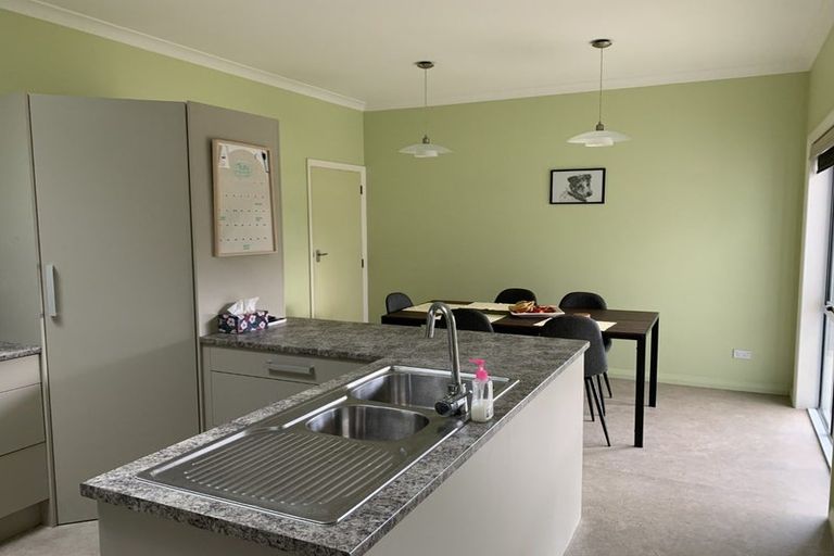 Photo of property in 10 William Street, Marton, 4710