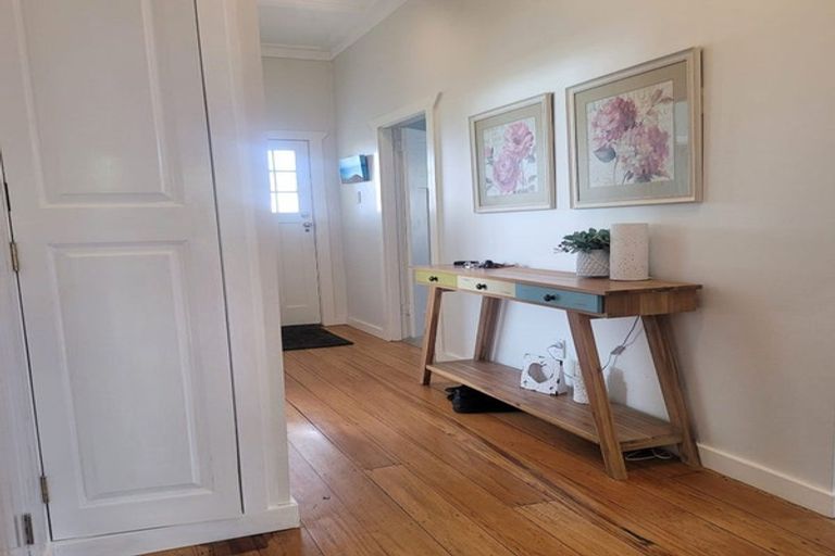 Photo of property in 74 Bayswater Avenue, Bayswater, Auckland, 0622