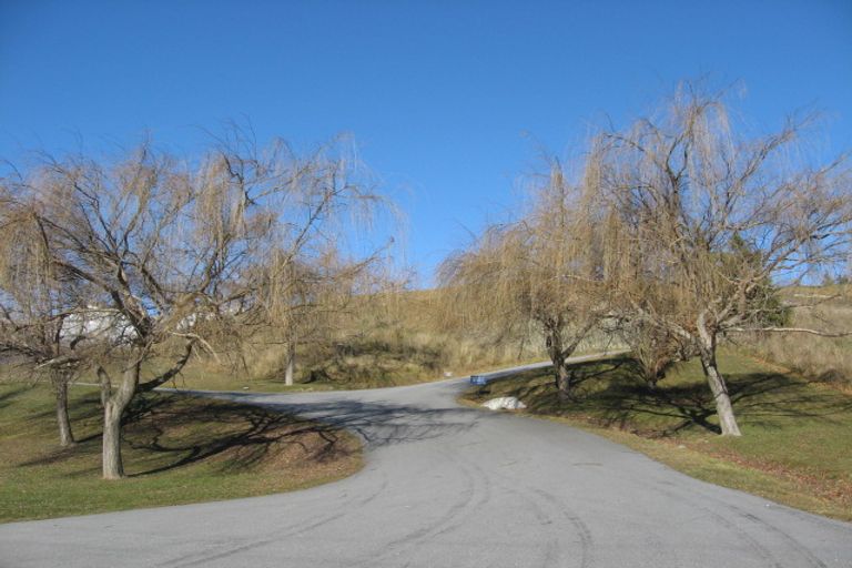 Photo of property in 16 Beechwood Lane, Lower Shotover, Queenstown, 9371