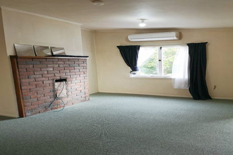Photo of property in 85 Gardner Avenue, New Lynn, Auckland, 0600