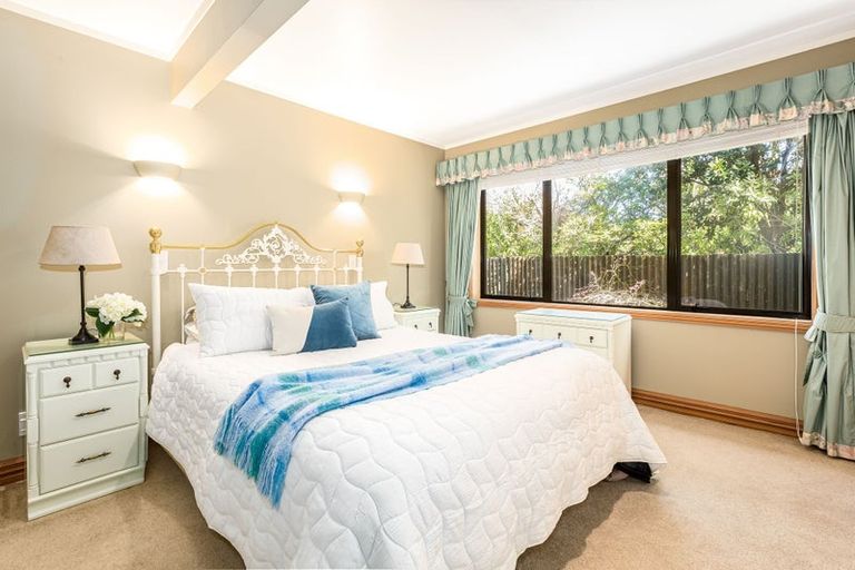 Photo of property in 2/54 Queens Grove, Hutt Central, Lower Hutt, 5010