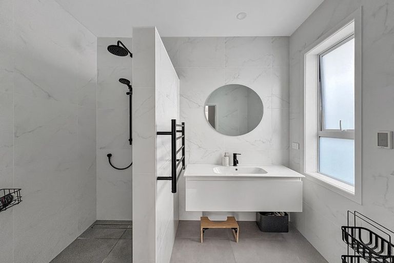 Photo of property in 70 Beerescourt Road, Beerescourt, Hamilton, 3200