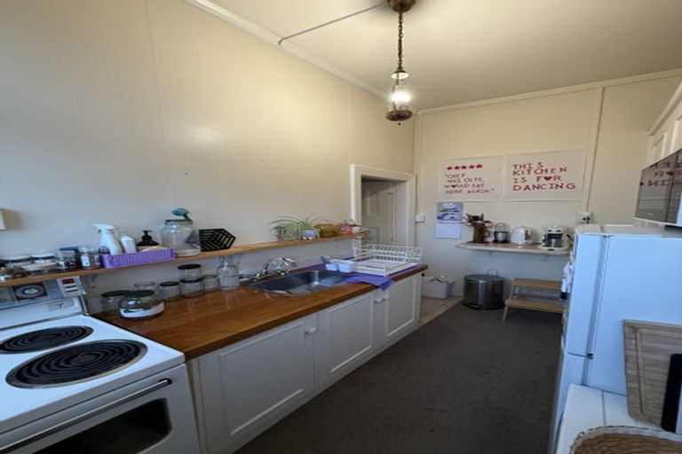 Photo of property in 1/12 Hewitts Road, Merivale, Christchurch, 8014