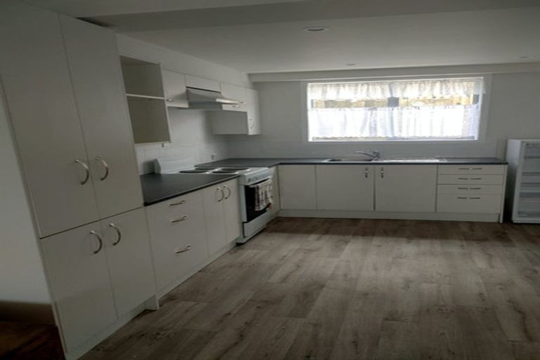 Photo of property in 9 Rotoma Rise, Clover Park, Auckland, 2019