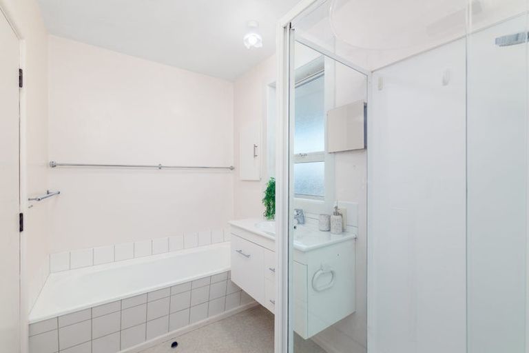 Photo of property in 103 Mays Road, St Albans, Christchurch, 8052