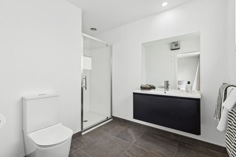 Photo of property in Northlake, 9 Linnburn Road, Wanaka, 9305