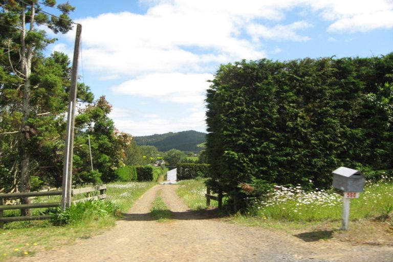 Photo of property in 560 Pinnacle Hill Road, Bombay, 2675