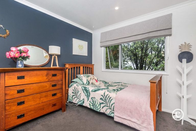 Photo of property in 28 Allen Terrace, Tawa, Wellington, 5028