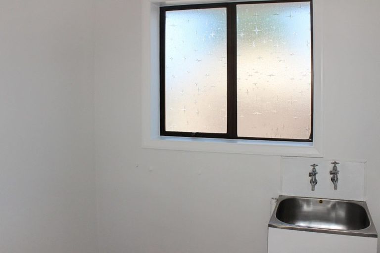 Photo of property in 96 Mcfaddens Road, St Albans, Christchurch, 8052