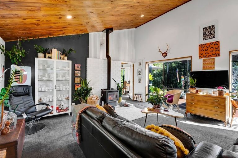 Photo of property in 45a Karina Road, Merrilands, New Plymouth, 4312