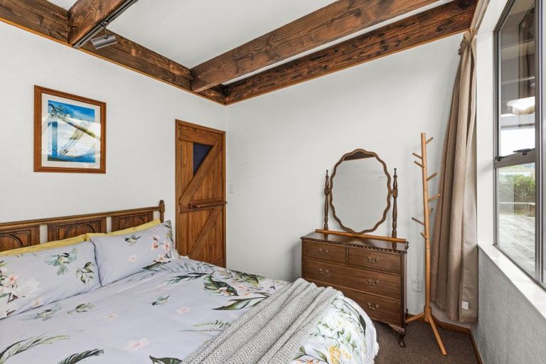 Photo of property in 58 Harper Road, Waimarama, 4294