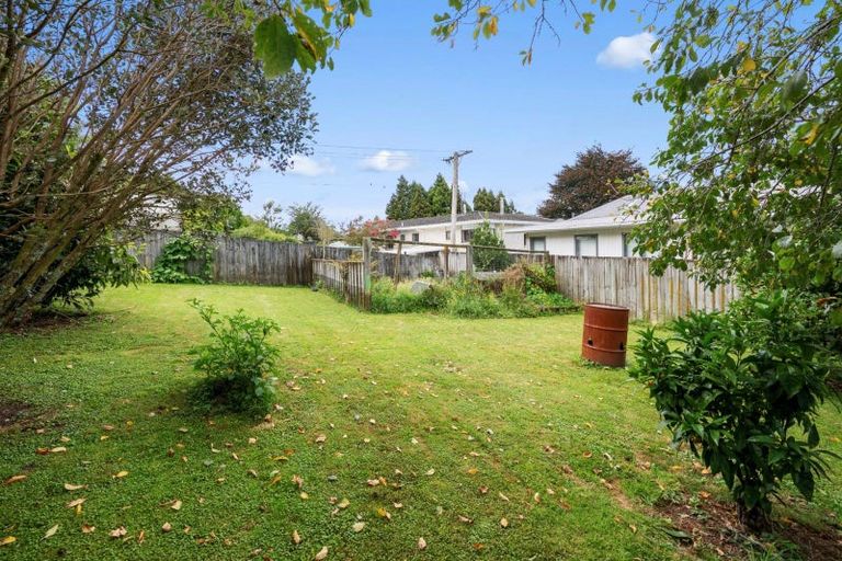 Photo of property in 65 Mountain Road, Western Heights, Rotorua, 3015