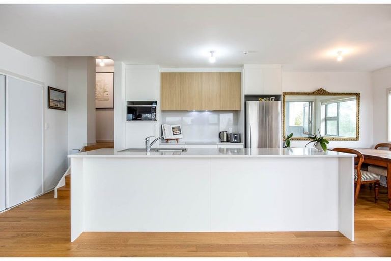 Photo of property in 16/270 Onewa Road, Birkenhead, Auckland, 0626