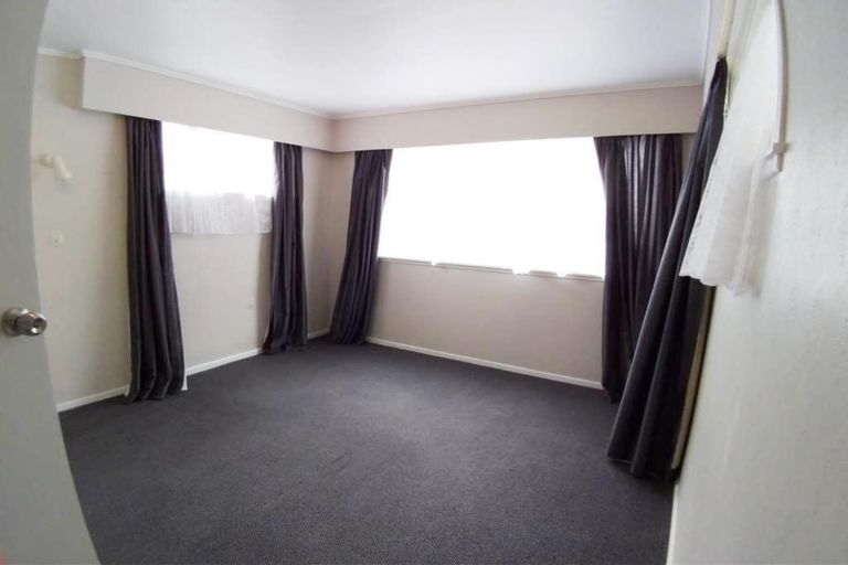 Photo of property in 3 Roband Avenue, Glenfield, Auckland, 0629