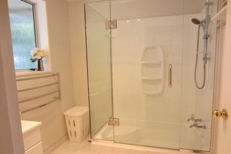 Photo of property in 2/68 Lowry Avenue, Redwood, Christchurch, 8051