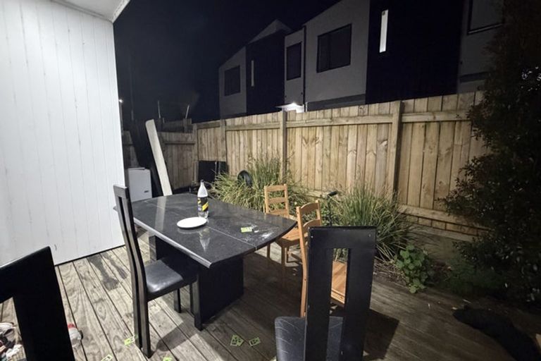 Photo of property in 11c Rountree Place, Conifer Grove, Takanini, 2112
