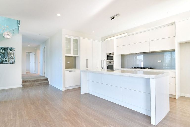 Photo of property in 23 Galbraith Greens, Silverdale, 0932