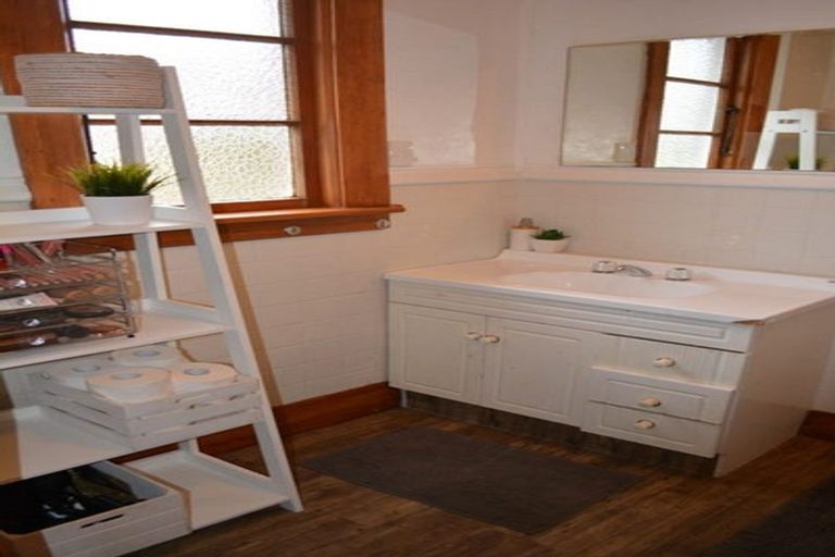 Photo of property in 17 Kinmont Crescent, Kinmont Park, Mosgiel, 9024