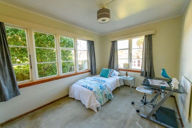 Photo of property in 4 Evatt Street, Bryndwr, Christchurch, 8053