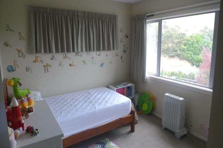 Photo of property in 147 Ironside Road, Johnsonville, Wellington, 6037