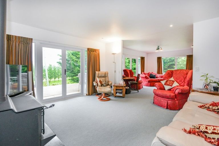 Photo of property in 1663 Puketitiri Road, Puketapu, Napier, 4184