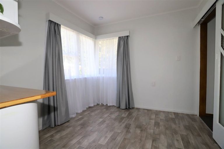 Photo of property in 8 Fyson Place, Hawera, 4610