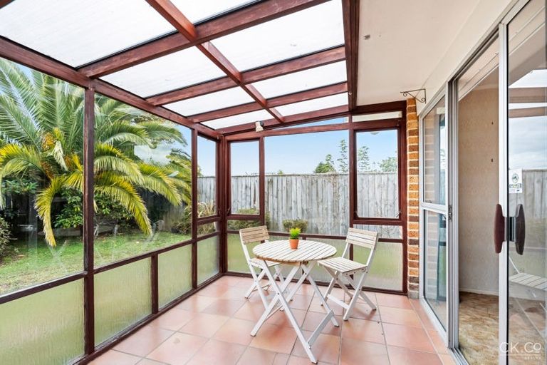 Photo of property in 2/18 Seddon Street, Wallaceville, Upper Hutt, 5018