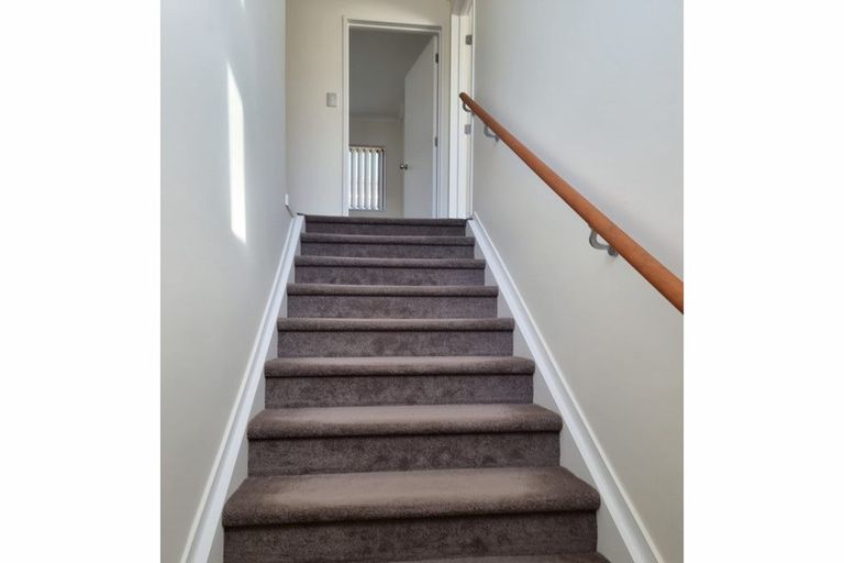 Photo of property in 28a Hayward Road, Papatoetoe, Auckland, 2025